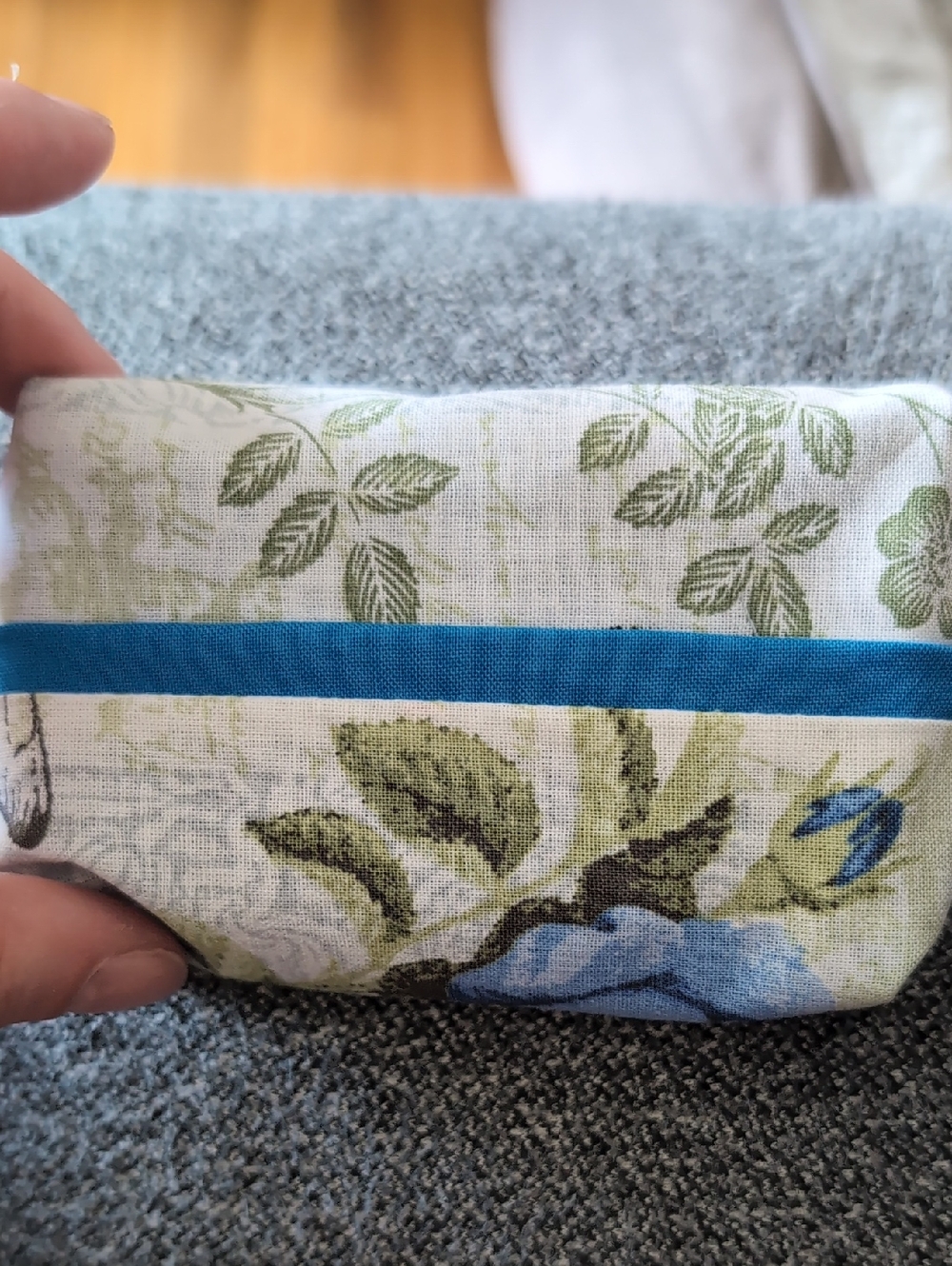 Floral Pocket Tissue Holder with Teal Trim